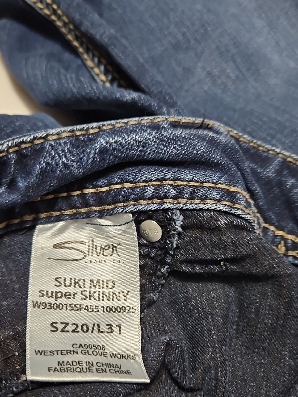 Silver Jeans Dark Blue Skinny Super Stretch Jeans with Faded Detail Size 20 - Picture 9 of 14